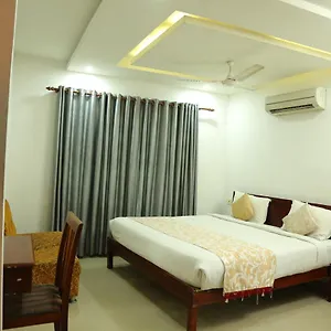 2* Hotel Malabar Plaza